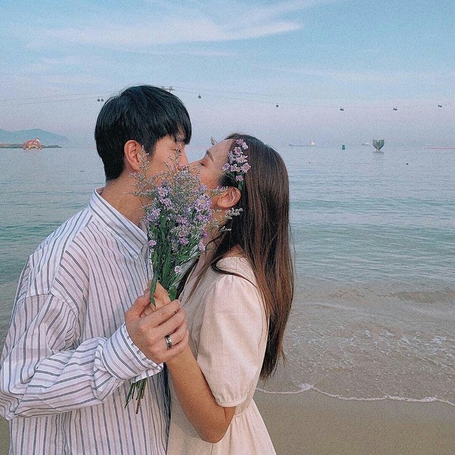 รู้ ได้ ไง ว่า เขา รัก เรา