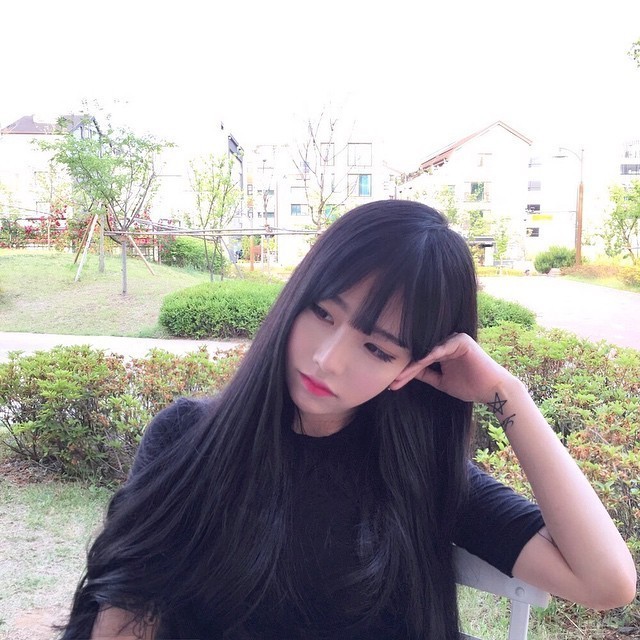 1602059976