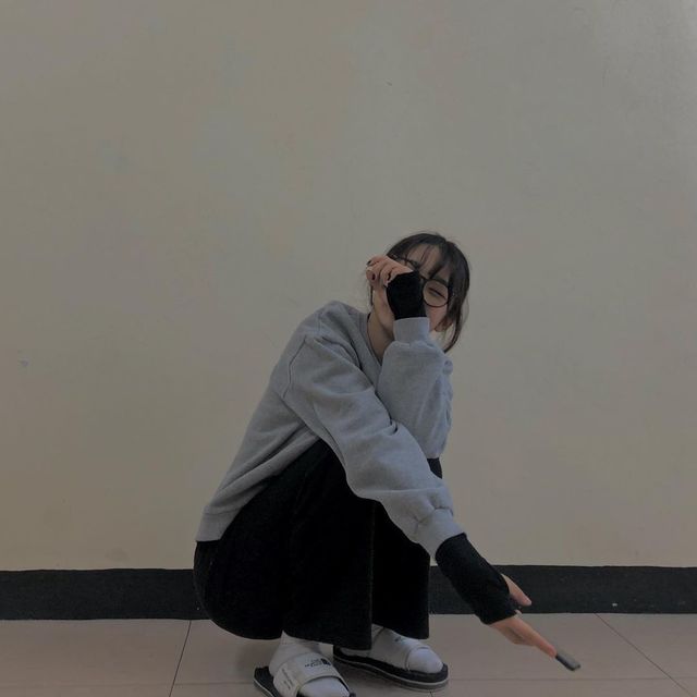 1613227612