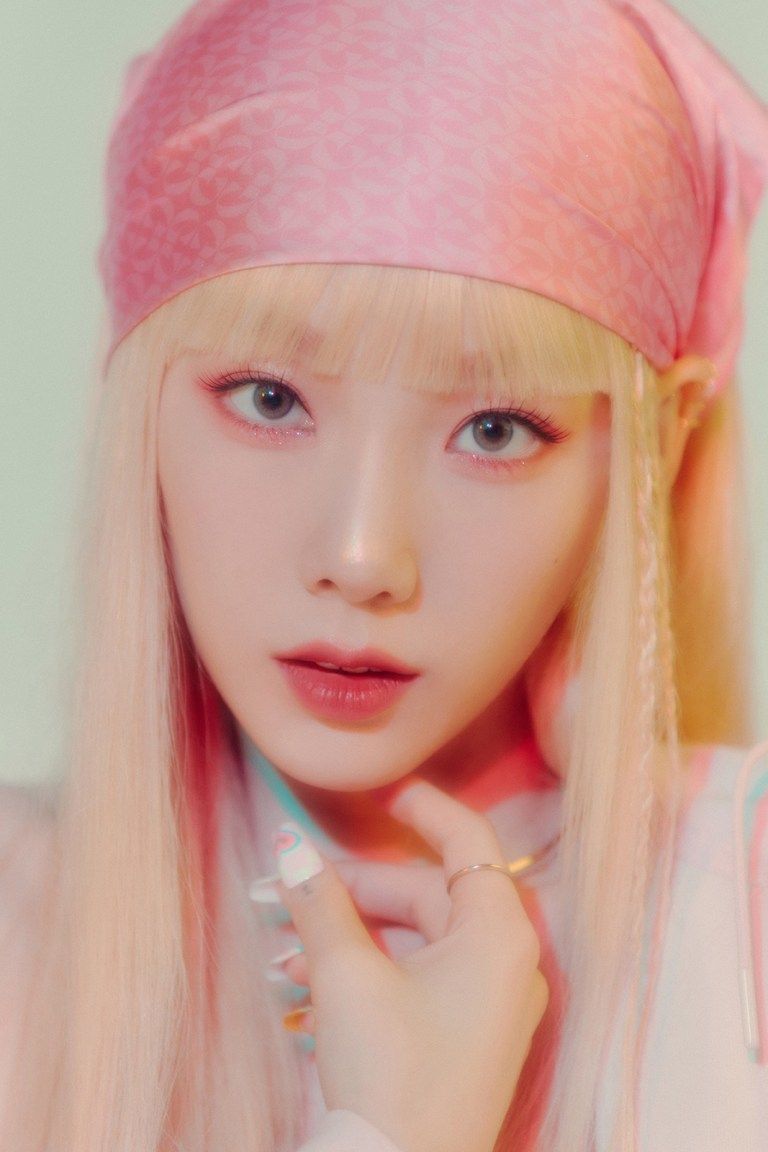 1625574041 taeyeon weekend 1