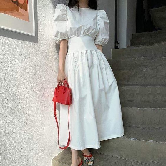 ชุดเดรสสีขาวทรงเกาหลี ใส่ไปเที่ยว ทำงาน หรือทำบุญก็ได้