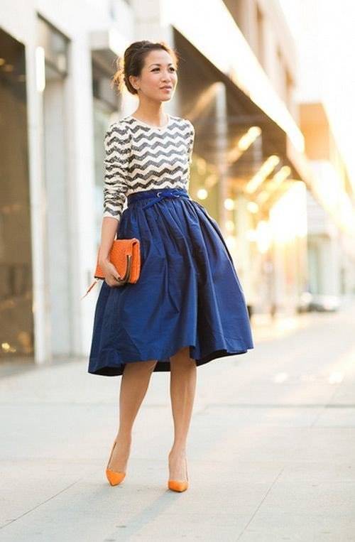 1458311720 blue midi skirt outfit for women