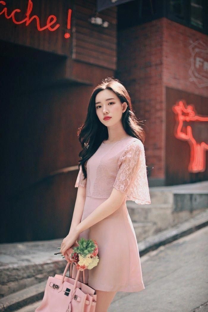 แบบชุดราตรีเรียบหรู ใส่ออกงาน