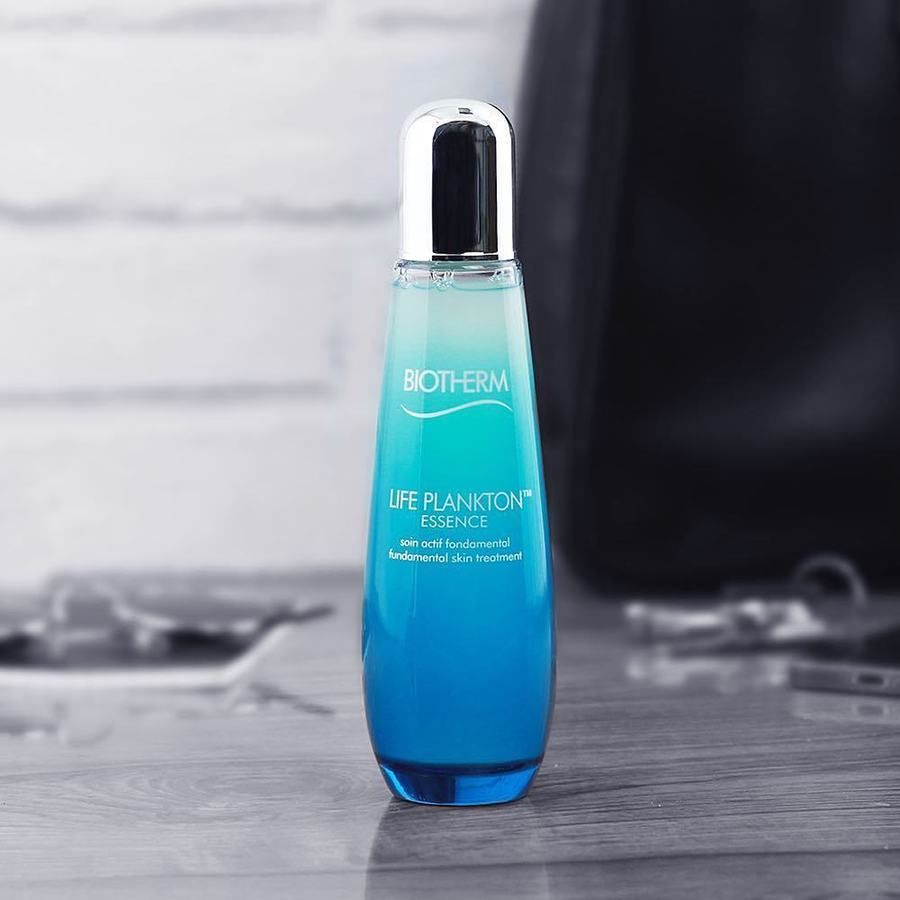 สกินแคร์ตัวเดียวจบ Biotherm น้ำตบเพื่อเพิ่มความชุ่มชื่นและกระชับรูขุมขน