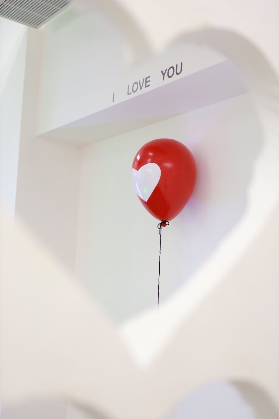 1644423439 love museum 10