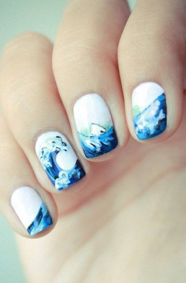 1458712310 beach vacation nail art 13
