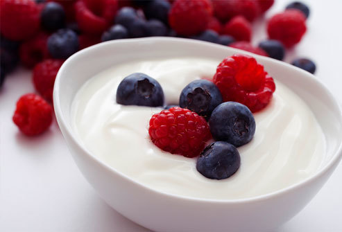 1434525688 fruit and yogurt