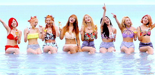 1458796597 snsd party gif 344354