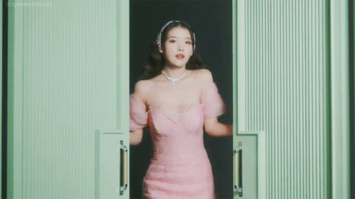 1676354462 iu celebrity iu