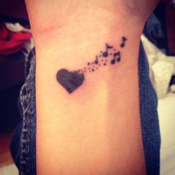 1459476673 7 heart and music tattoo