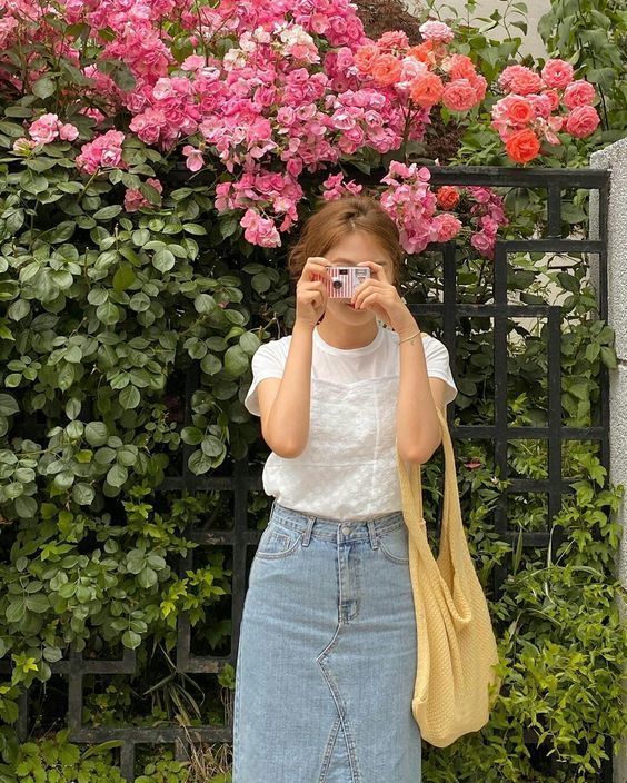 แฟชั่นเสื้อยืดแขนสั้น