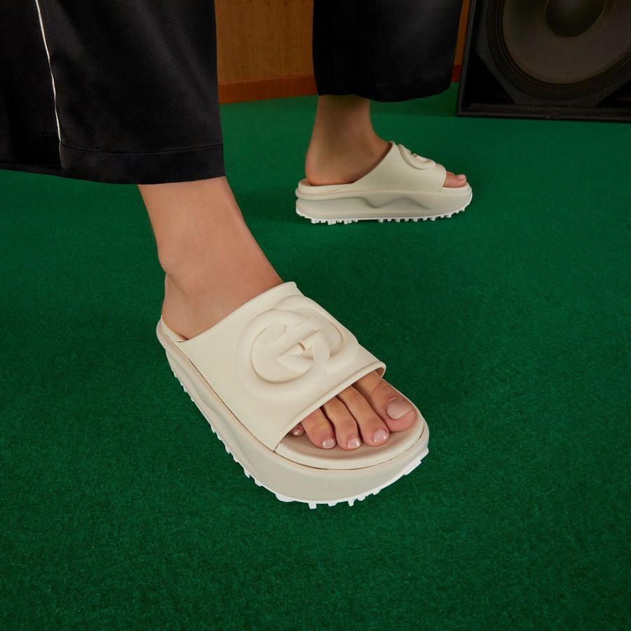 Gucci Women's Slide Sandal With Interlocking G