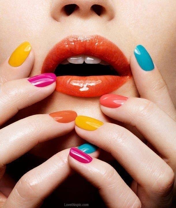 https://image.sistacafe.com/images/uploads/content_image/image/113201/1459781572-18534-Colorful-Nails.jpg