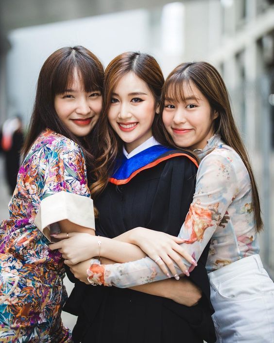 แต่งตัวเป็นแก๊ง งานรับปริญญา