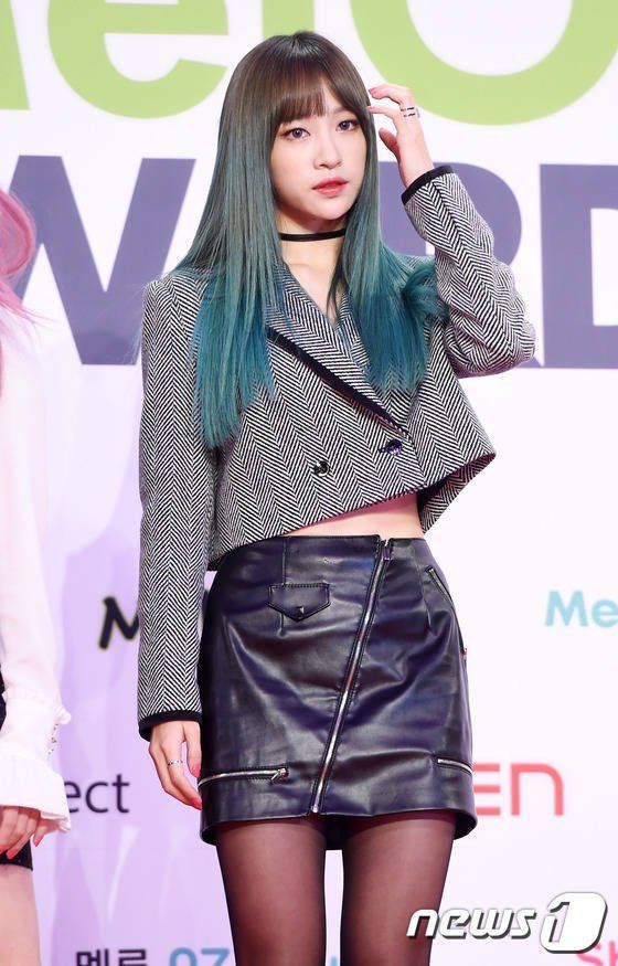 Dark Pastel Green