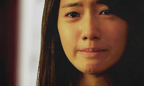 https://image.sistacafe.com/images/uploads/content_image/image/117574/1460454603-Sad-Asian-Girl-Tears-Up-Reaction-Gif.gif