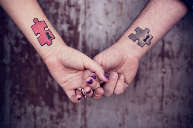 1434951737 puzzle couple tattoo designs for lovers