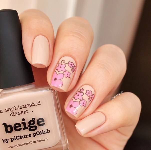 https://image.sistacafe.com/images/uploads/content_image/image/118816/1460733920-nude-flower-nail-art-bmodish.jpg