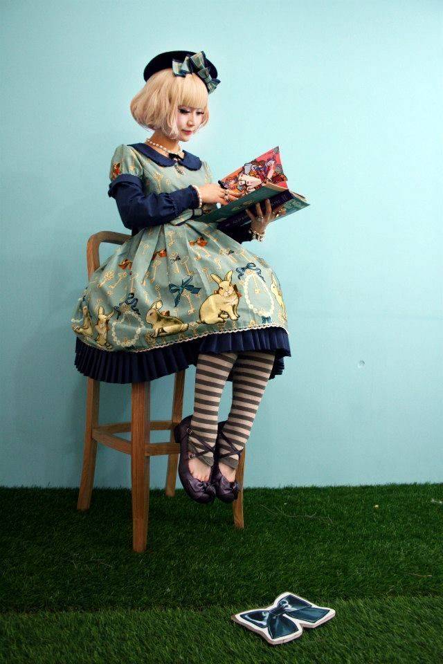 1460984689 cosplay lolita look