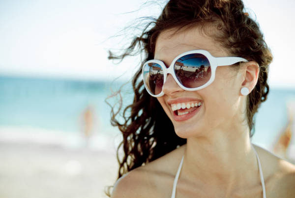 1461647596 sunglass