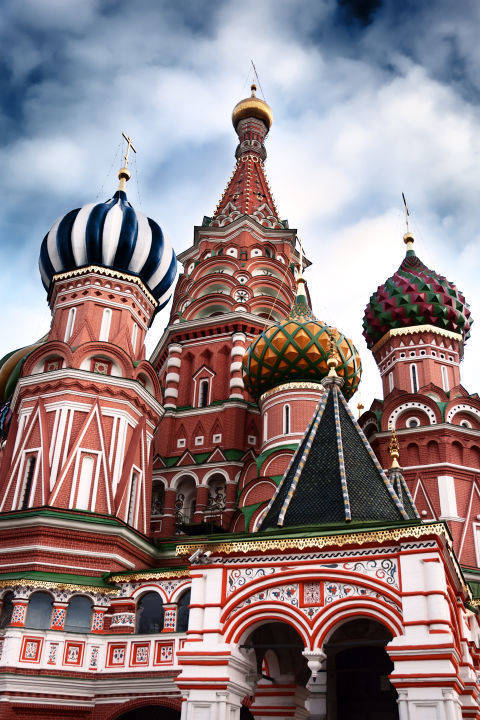 https://image.sistacafe.com/images/uploads/content_image/image/124644/1461724456-1461512283-moscow-gettyimages-552609685_1.jpg