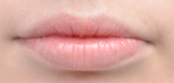 https://image.sistacafe.com/images/uploads/content_image/image/124656/1461725413-CatriceTintedLipGlowBalm8_zpsbcc91c2d.png