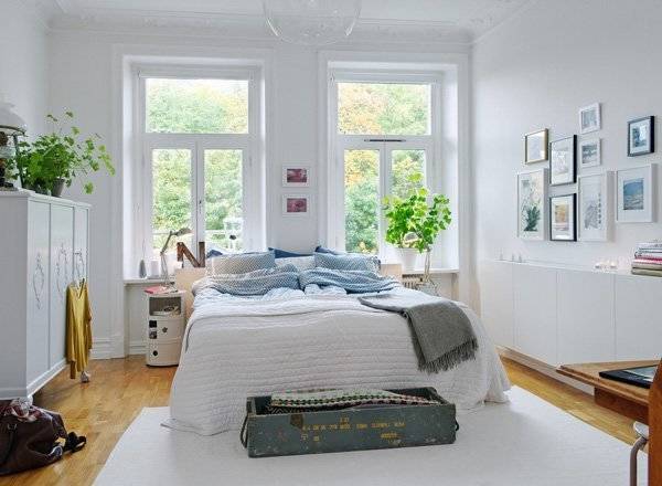 https://image.sistacafe.com/images/uploads/content_image/image/125737/1461894374-600x440xSmall-Bedroom-Ideas-13-1-Kindesign.jpg.pagespeed.ic_.hMOn47p8Oz.jpg