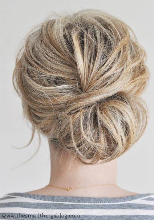 https://image.sistacafe.com/images/uploads/content_image/image/127564/1462351436-updo_hairstyles_for_short_hair_short_Messy_Chignon10.jpg