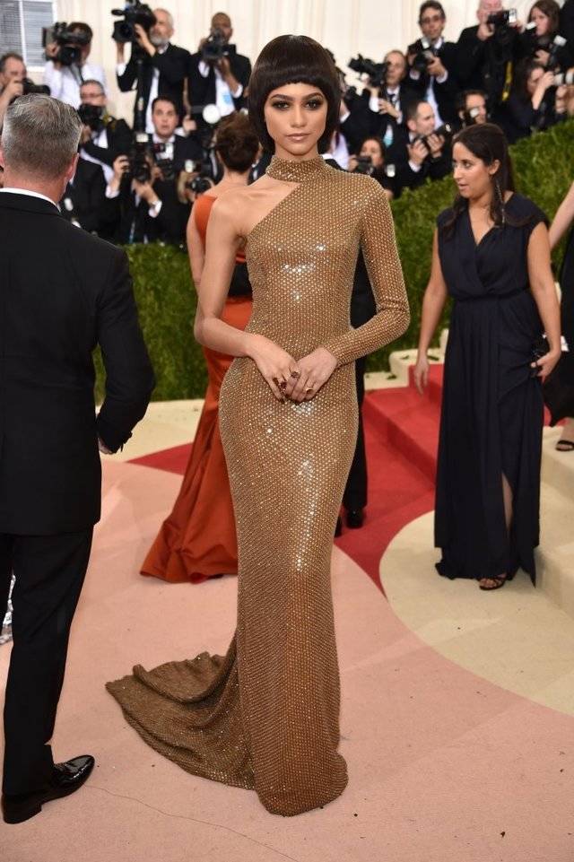 https://image.sistacafe.com/images/uploads/content_image/image/128057/1462387970-zendaya.jpg