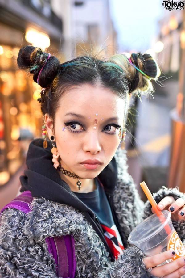 1462561590 hirari ikeda harajuku 2012 01 22 g0888 600x900