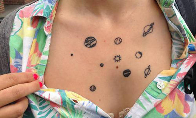 1462648094 tatuajes sistema solar 11