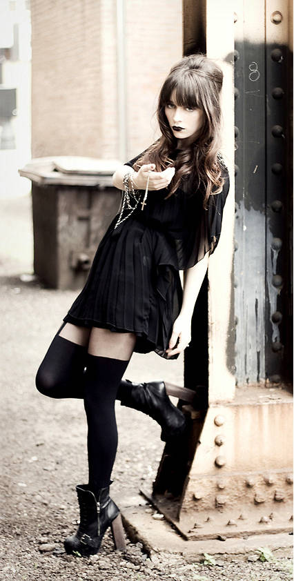 1463725406 dress tights and black boots