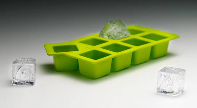 1435569088 aerta ice tray 1
