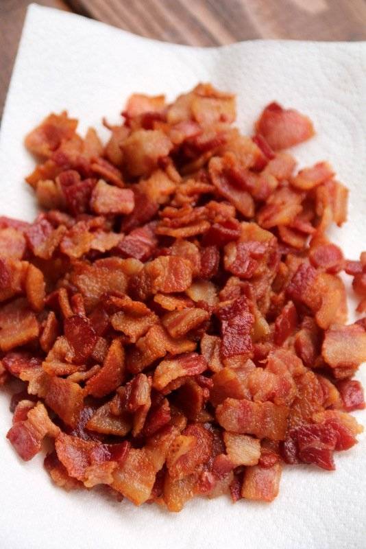1465020074 crispy bacon pieces to use as a filling for ripe plantains