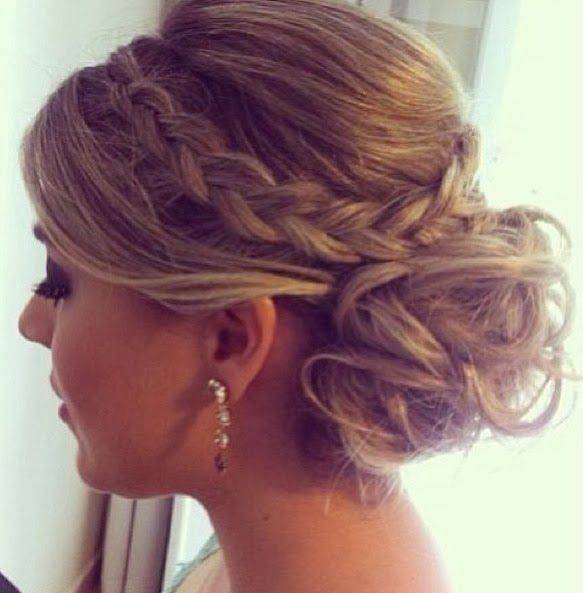 https://image.sistacafe.com/images/uploads/content_image/image/141357/1465058863-boho-hairstyles-with-braids-_E2_80_93-bun-updos-other-great-new-stuff-to-try-out20.jpg