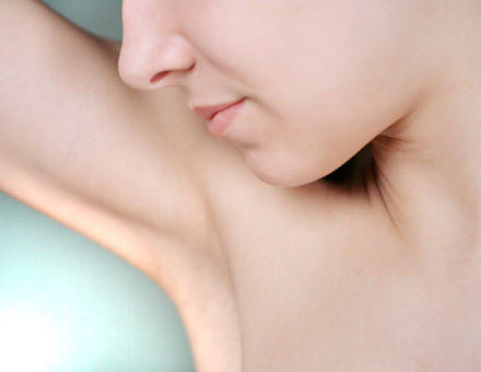 https://image.sistacafe.com/images/uploads/content_image/image/145012/1465787866-Underarms-pit.jpeg