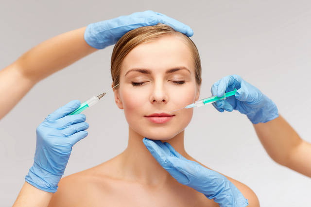https://image.sistacafe.com/images/uploads/content_image/image/145686/1465889152-body-couture-sx-las-vegas-plastic-surgery-face-5.jpg