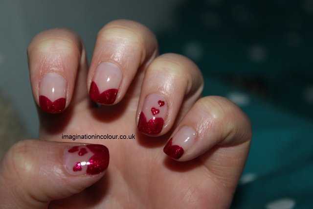 https://image.sistacafe.com/images/uploads/content_image/image/148612/1466406197-Valentines-Day-Nail-Art-heart-hearts-pink-red-french-tips-OPI-You-Only-Live-Twice-cranberry-love-easy-design-short-nails-2.jpg