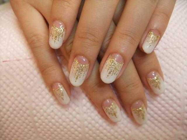 1466781980 chandelier white gold nail