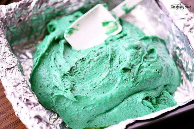 1466925071 frosting fudge recipe