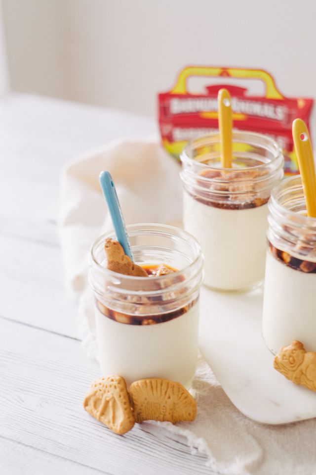 https://image.sistacafe.com/images/uploads/content_image/image/154032/1467101828-AnimalCrackerPannaCotta-8.jpg