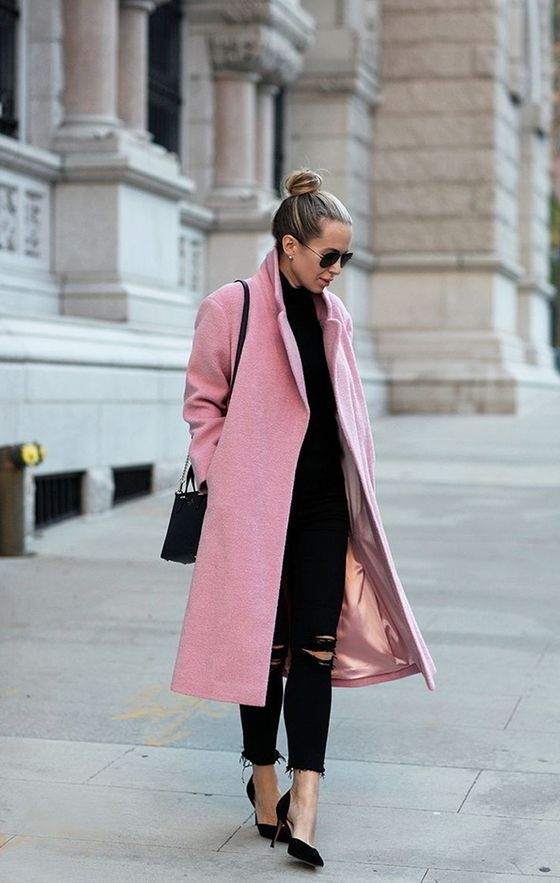 https://image.sistacafe.com/images/uploads/content_image/image/155471/1467281598-All-Black-Outfit-And-Pink-Coat.jpg