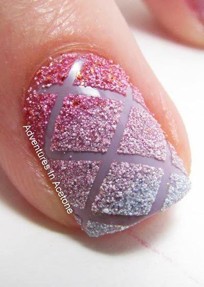 https://image.sistacafe.com/images/uploads/content_image/image/158312/1467860833-Criss-cross-nail-art.jpg