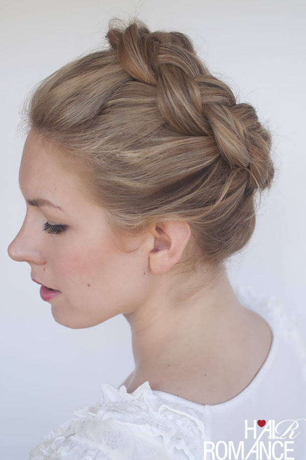 https://image.sistacafe.com/images/uploads/content_image/image/15862/1436246615-Hair-Romance-braided-crown-hairstyle.jpg