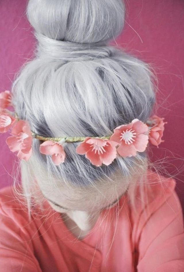 1468339379 gray hair and flowers