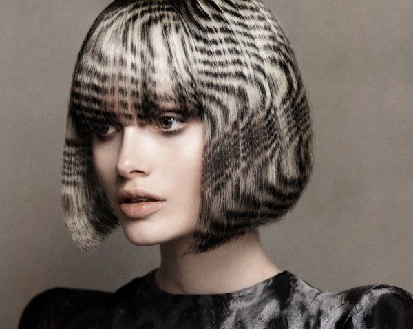 1468506652 stencil dyeing hair 2015