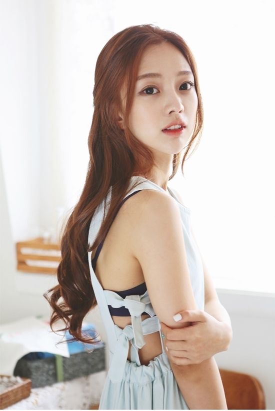 ผมเกาหลี ผมดัดลอนยาว