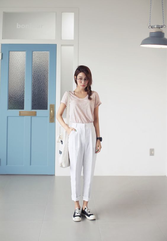 แฟชั่น เสื้อผ้า มินิมอล สไตล์เกาหลี