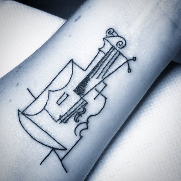 1469769538 minimalist picasso tattoos 4  605