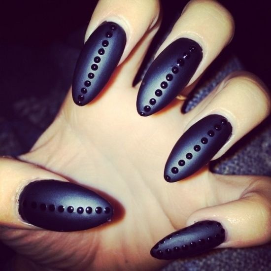 https://image.sistacafe.com/images/uploads/content_image/image/170090/1469881171-Matte-Nail-Art-10.jpg